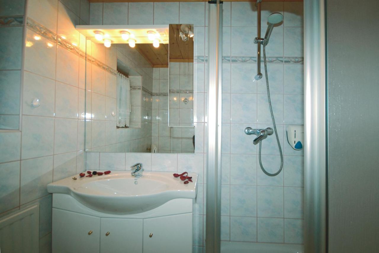 Frühstücks-&Apartmenthaus Maislau Rauris Zimmer foto